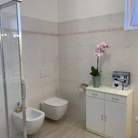 Angelina's House With View - Apartamento